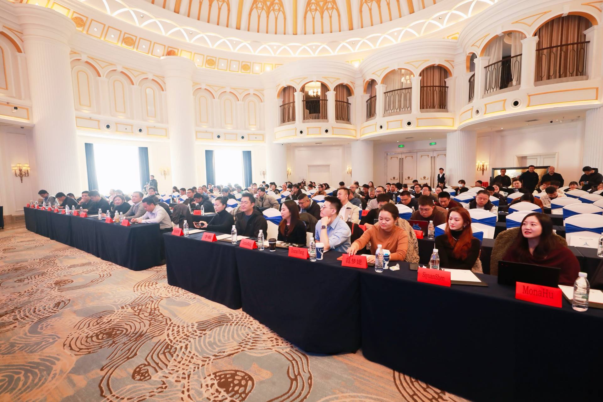 助力电商卖家全球大卖 天逸集团实力亮相沃尔玛全球电商交流会..